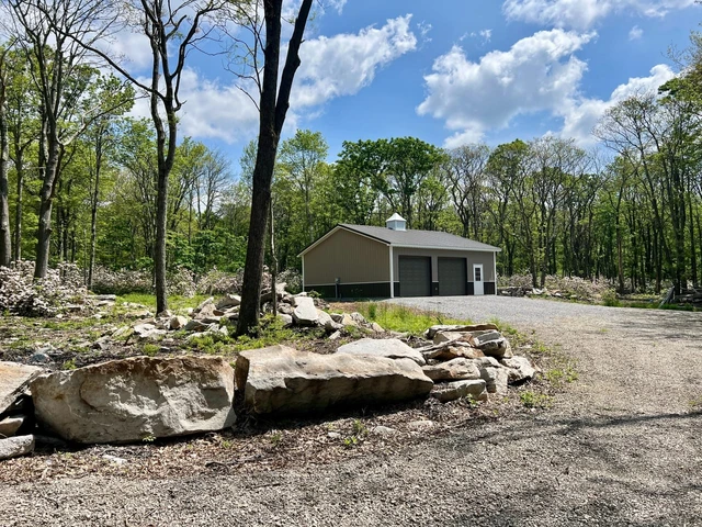 Nearby Listing Image