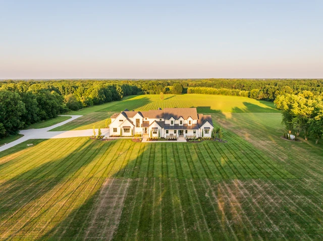 Nearby Listing Image