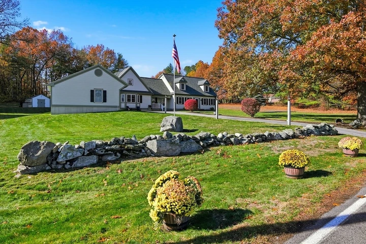 Nearby Listing Image