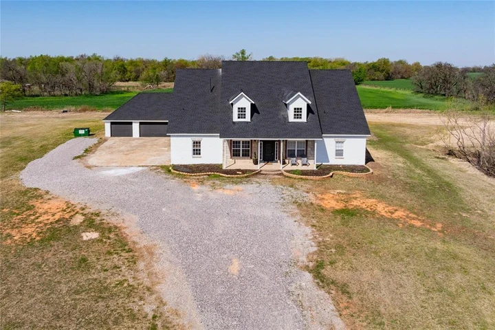 Nearby Listing Image