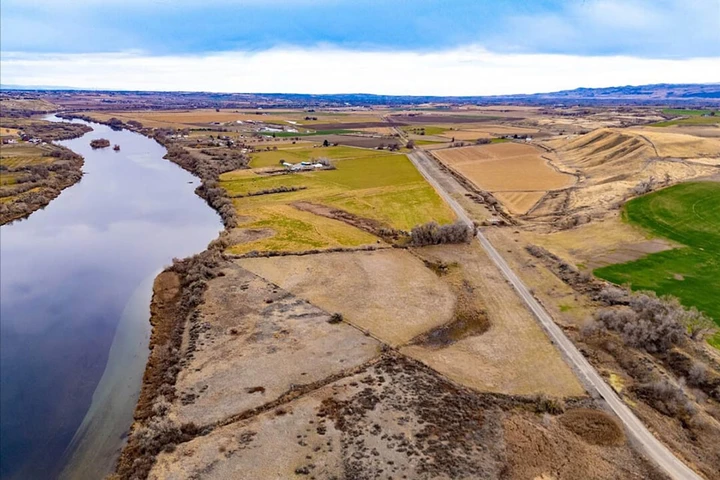 Nearby Listing Image