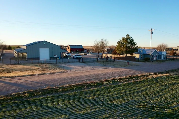 Nearby Listing Image