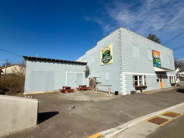 Nearby Listing Image