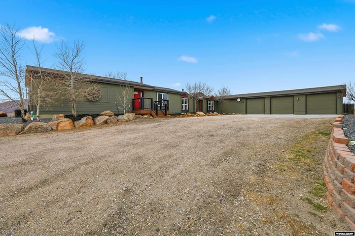 Nearby Listing Image