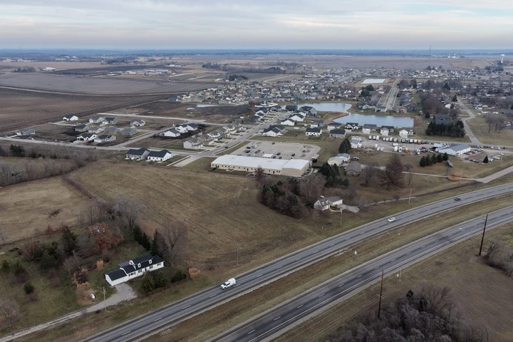 Nearby Listing Image