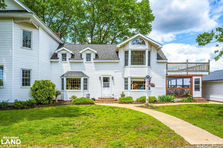 Nearby Listing Image