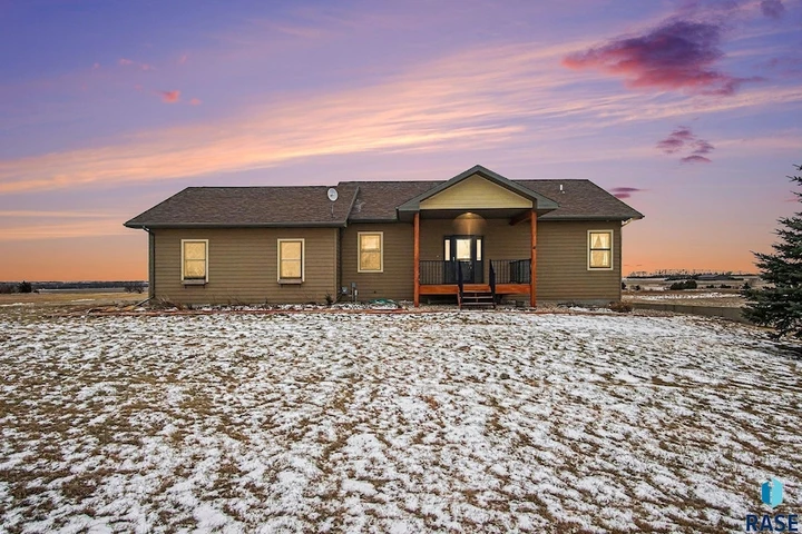 Nearby Listing Image