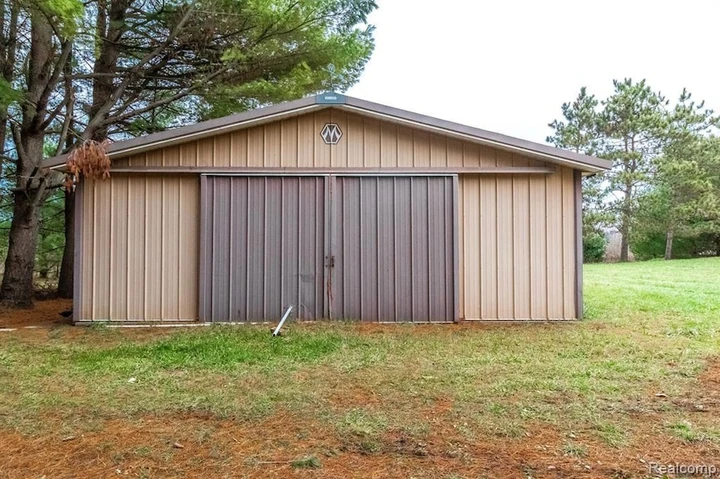 Nearby Listing Image