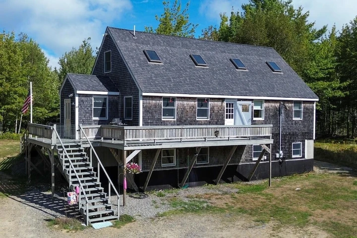 Nearby Listing Image