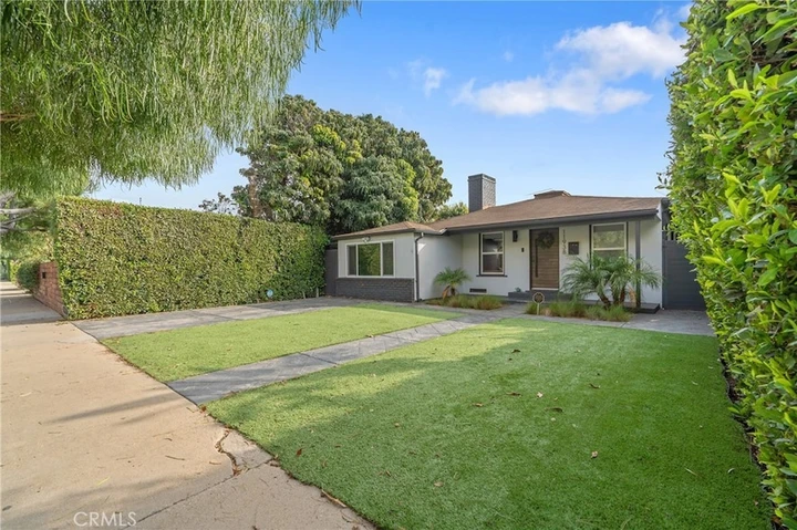 Nearby Listing Image