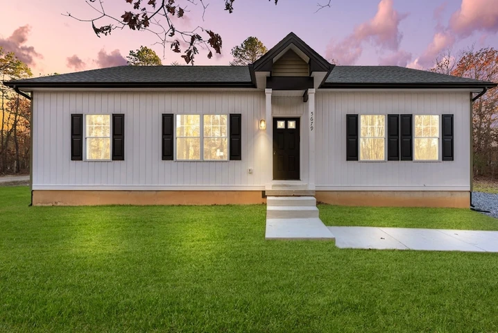 Nearby Listing Image