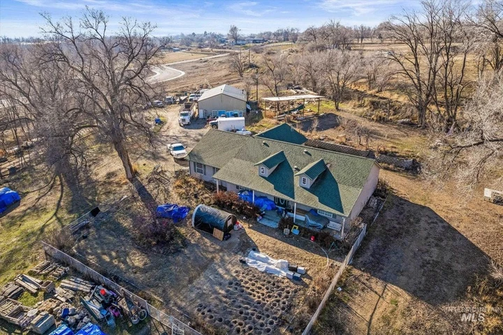 Nearby Listing Image