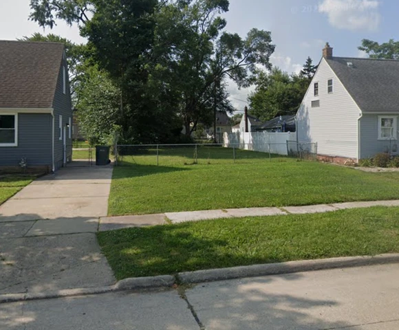 Nearby Listing Image