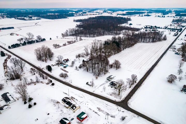 Nearby Listing Image