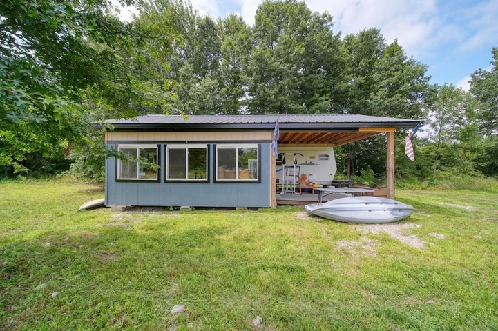 Nearby Listing Image