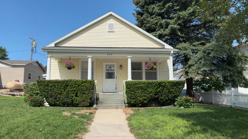 Nearby Listing Image