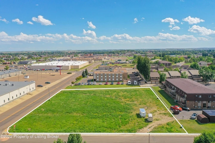 Nearby Listing Image