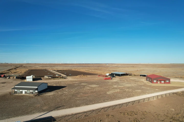 Nearby Listing Image