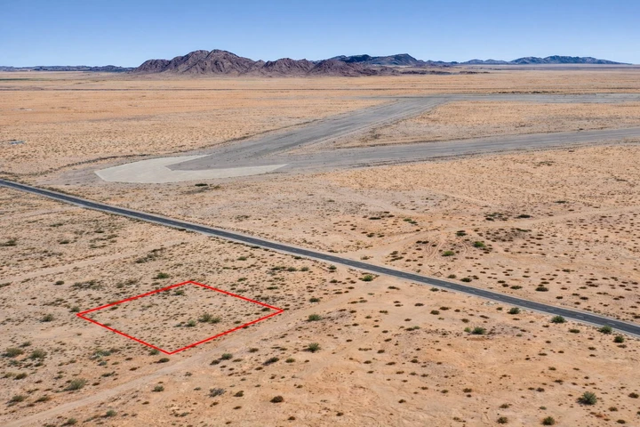 Nearby Listing Image