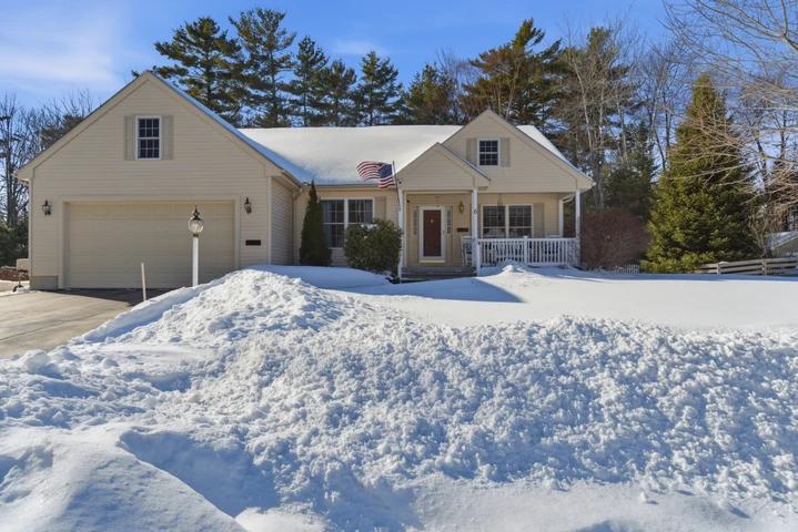 Nearby Listing Image