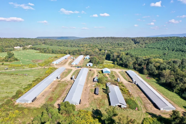 Nearby Listing Image