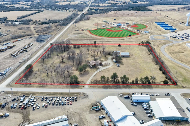 Nearby Listing Image