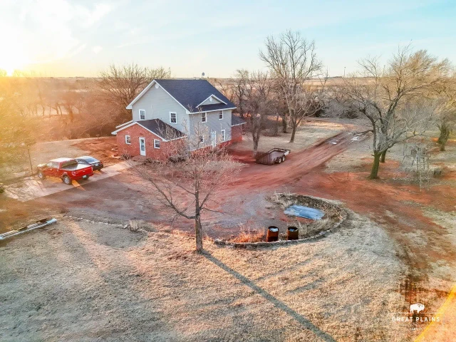 Nearby Listing Image