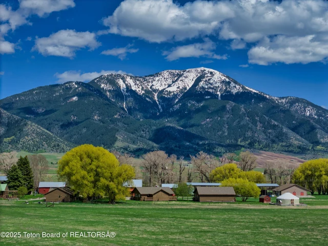 Nearby Listing Image