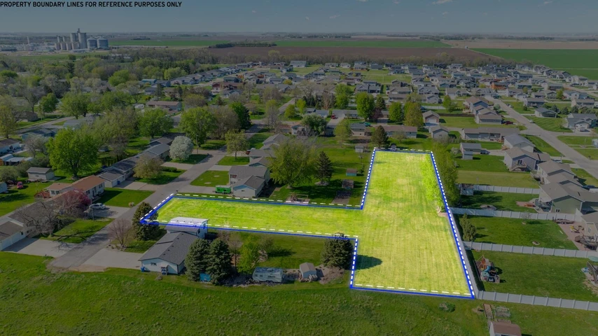 Nearby Listing Image