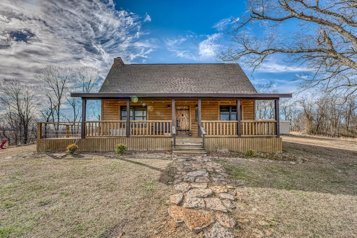 Nearby Listing Image