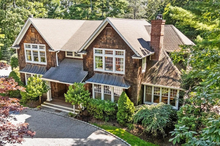 Nearby Listing Image