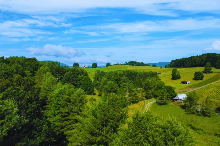 Nearby Listing Image