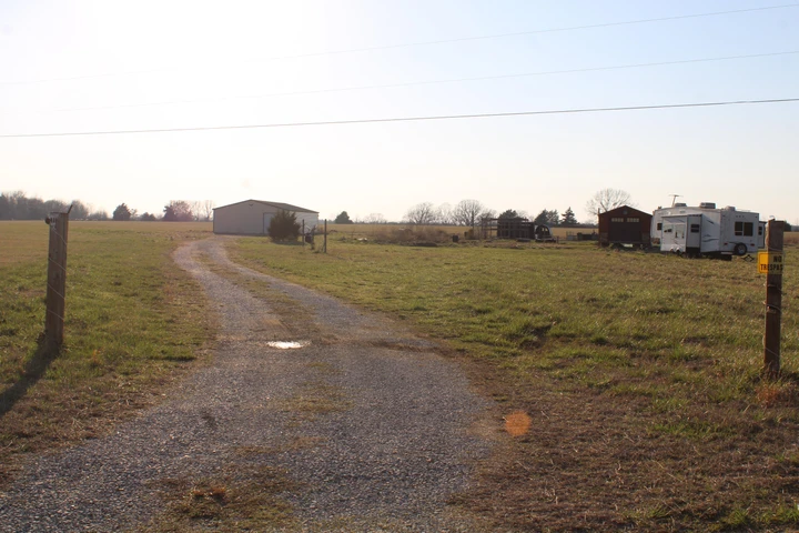 Nearby Listing Image