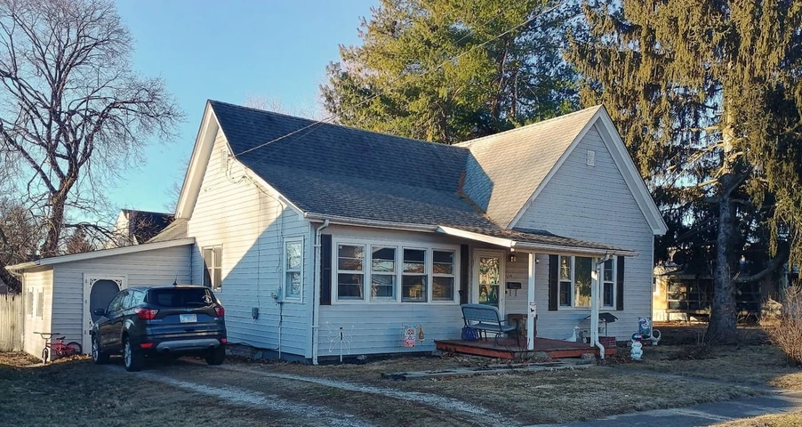 Nearby Listing Image