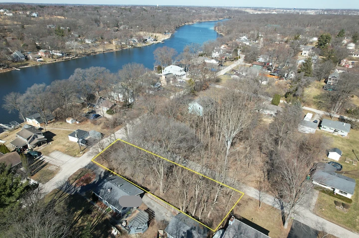 Nearby Listing Image