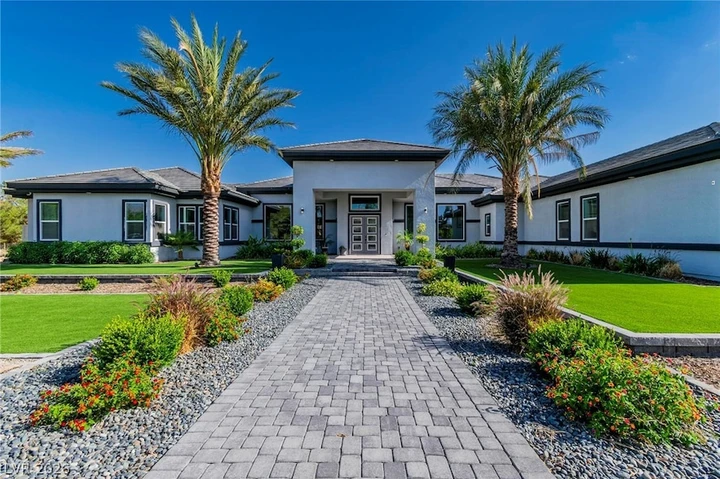 Nearby Listing Image