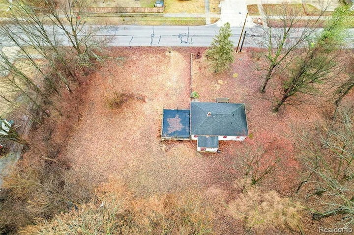 Nearby Listing Image