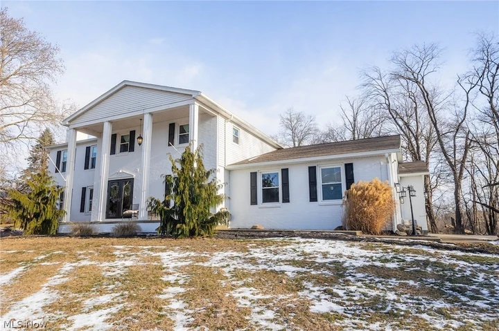 Nearby Listing Image