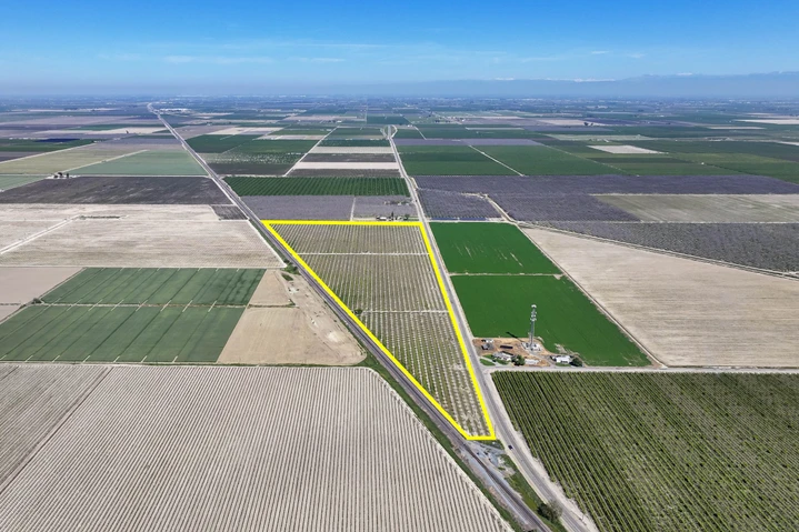 Nearby Listing Image