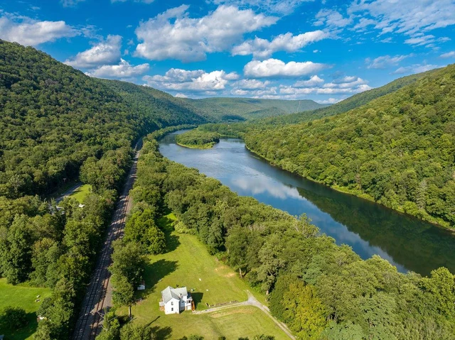 Nearby Listing Image