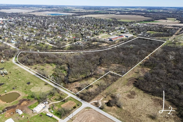 Nearby Listing Image