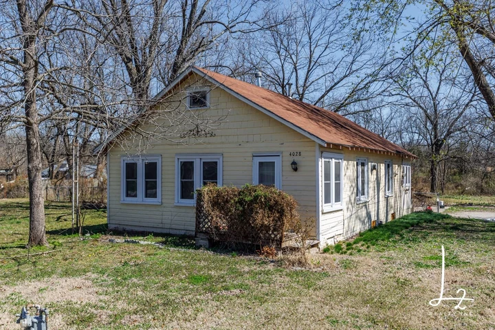 Nearby Listing Image