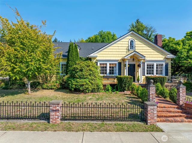 Nearby Listing Image