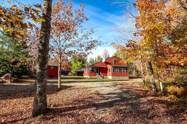 Nearby Listing Image