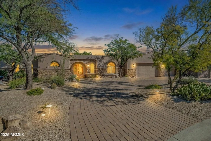 Nearby Listing Image