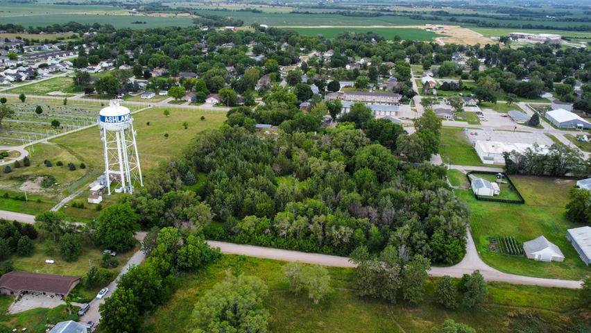 Nearby Listing Image