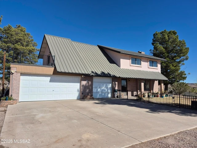 Nearby Listing Image