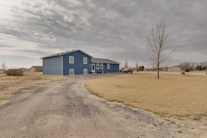 Nearby Listing Image