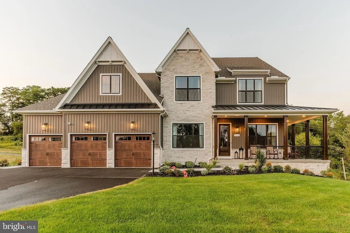 Nearby Listing Image