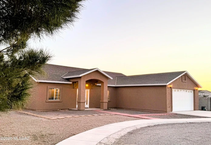 Nearby Listing Image